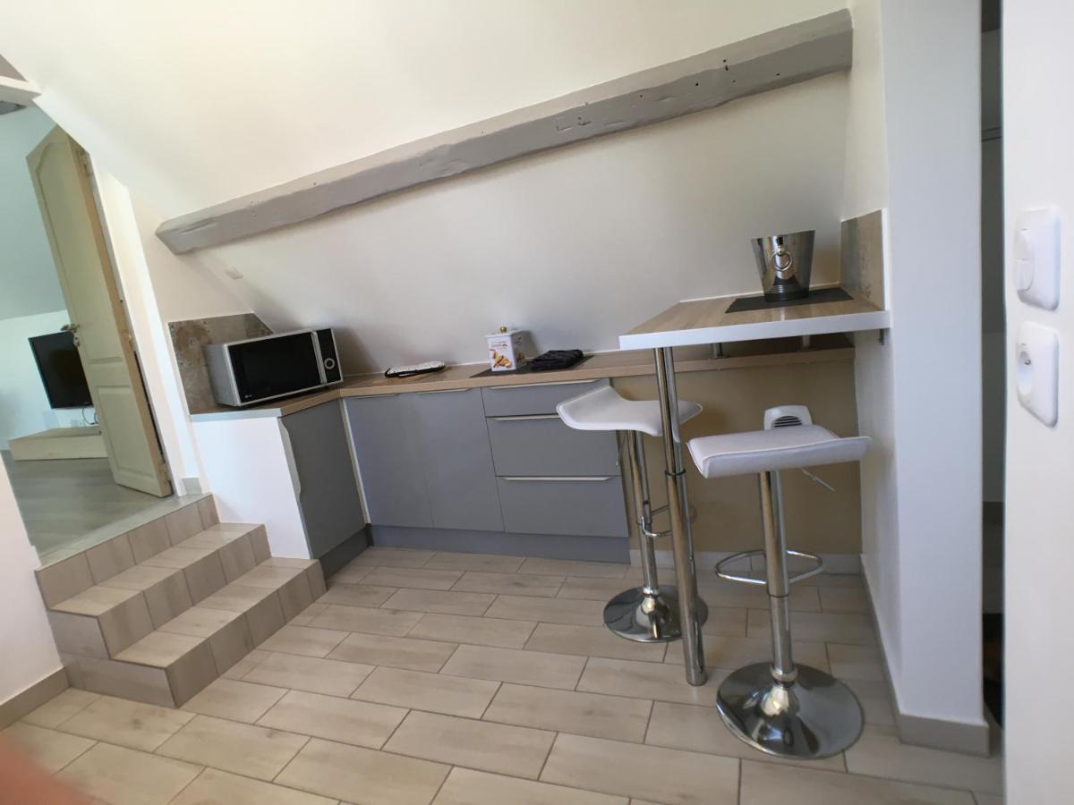 Chartres Coeur De Ville, Beau 2 Pieces Chaleureux Et Lumineux,Parking Et Wifi ! Exterior photo